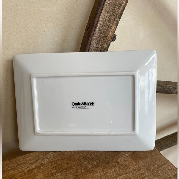 CRATE & BARREL 6 Small Plates for Gourmet Dishes Vegetables Fruits Picture Nice! - Picture 10 of 11